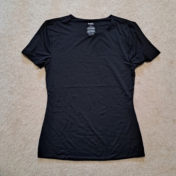 Frank & Oak Women's Short Sleeve Tees Size Medium Black Set Of 2 Fitted Tops - Picture 3 of 12